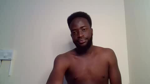 Snapshot of luckycharly chatting on 10-05-25, 04:38 MASTER DOM online show from 10-05-25, 04:38