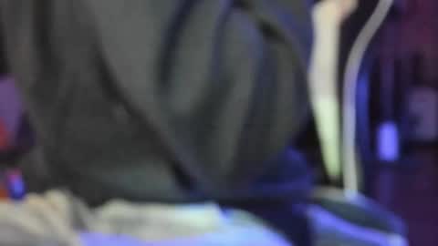 Snapshot of luckydrakex chatting on 02-11-26, 05:18 Lucky online show from 02-11-26, 05:18