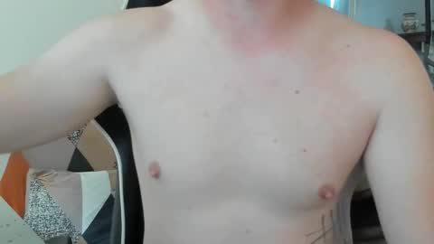 Snapshot of luckydrakex chatting on 05-27-26, 06:49 Lucky online show from 05-27-26, 06:49