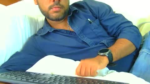 luckyfinalone online show from 10-24-25, 03:41