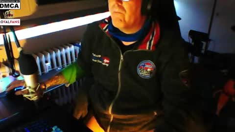        call me  Stefan online show from 02-08-25, 05:18