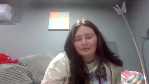Snapshot of luckygirl96 chatting on 09-20-25, 01:17 luckygirl96 online show from 09-20-25, 01:17