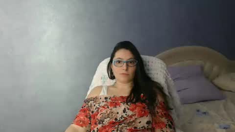 Snapshot of luckylinda23 chatting on 01-08-25, 12:47 luckylinda23 online show from 01-08-25, 12:47