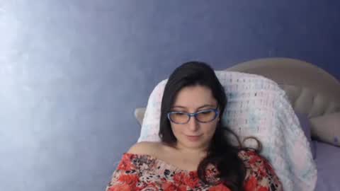 Snapshot of luckylinda23 chatting on 01-11-25, 08:43 luckylinda23 online show from 01-11-25, 08:43