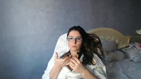 Snapshot of luckylinda23 chatting on 01-16-25, 12:20 luckylinda23 online show from 01-16-25, 12:20