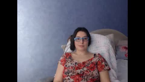 Snapshot of luckylinda23 chatting on 01-16-25, 08:25 luckylinda23 online show from 01-16-25, 08:25