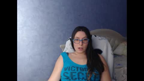 Snapshot of luckylinda23 chatting on 01-29-25, 06:07 luckylinda23 online show from 01-29-25, 06:07