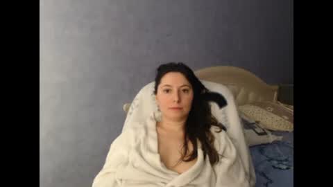 Snapshot of luckylinda23 chatting on 02-04-25, 12:11 luckylinda23 online show from 02-04-25, 12:11