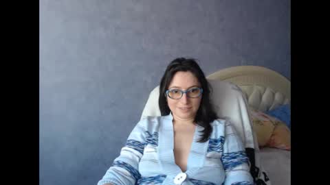 Snapshot of luckylinda23 chatting on 02-26-25, 10:58 luckylinda23 online show from 02-26-25, 10:58