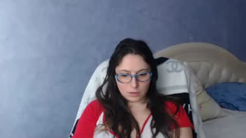 Snapshot of luckylinda23 chatting on 02-27-25, 02:32 luckylinda23 online show from 02-27-25, 02:32
