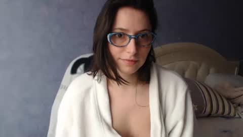 Snapshot of luckylinda23 chatting on 03-10-25, 10:59 luckylinda23 online show from 03-10-25, 10:59