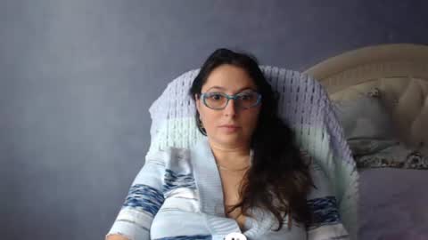 Snapshot of luckylinda23 chatting on 10-10-25, 10:25 luckylinda23 online show from 10-10-25, 10:25