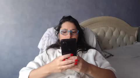 luckylinda23 online show from 10-23-25, 10:14