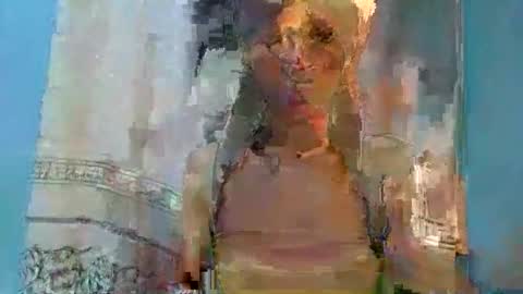 Snapshot of luckymadequeen chatting on 12-23-25, 06:44 Gloria online show from 12-23-25, 06:44