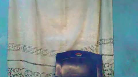 Snapshot of luckymadequeen chatting on 01-19-26, 07:23 Gloria online show from 01-19-26, 07:23