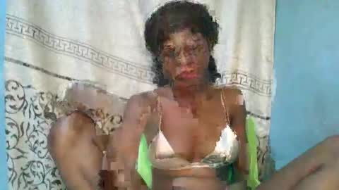 Gloria online show from 04-28-26, 01:15