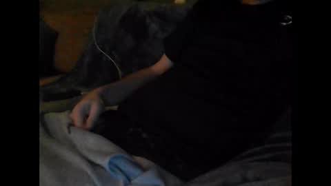 Snapshot of luckyme677 chatting on 11-10-25, 03:27 luckyme677 online show from 11-10-25, 03:27