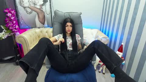 Snapshot of luckyrebel_ chatting on 01-18-25, 10:39 Monika online show from 01-18-25, 10:39