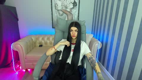 Snapshot of luckyrebel_ chatting on 02-05-25, 01:44 Monika online show from 02-05-25, 01:44