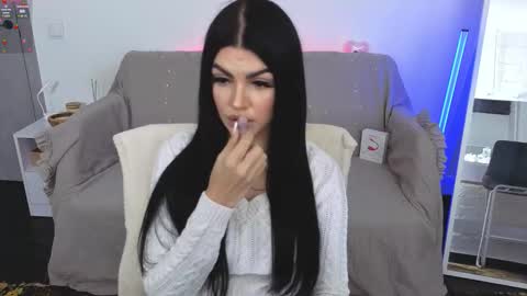 Snapshot of luckyrebel_ chatting on 09-30-25, 11:37 Monika online show from 09-30-25, 11:37