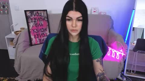 Snapshot of luckyrebel_ chatting on 10-15-25, 09:20 Monika online show from 10-15-25, 09:20