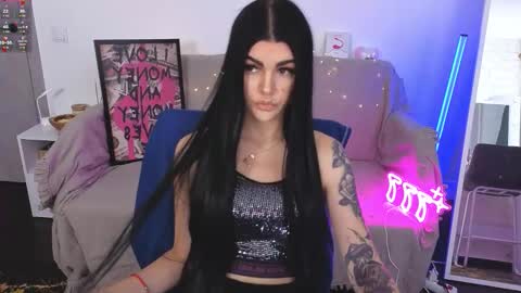 Snapshot of luckyrebel_ chatting on 10-20-25, 12:27 Monika online show from 10-20-25, 12:27