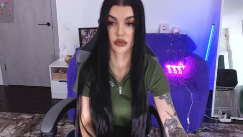 Snapshot of luckyrebel_ chatting on 11-26-25, 09:43 Monika online show from 11-26-25, 09:43