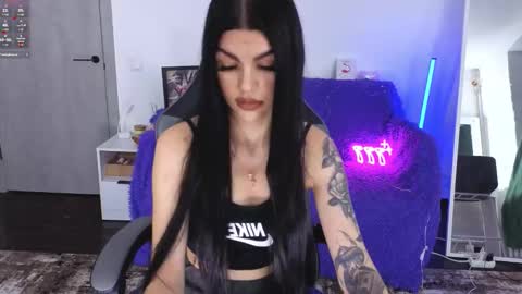 Snapshot of luckyrebel_ chatting on 11-30-25, 09:46 Monika online show from 11-30-25, 09:46