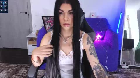 Snapshot of luckyrebel_ chatting on 12-05-25, 01:31 Monika online show from 12-05-25, 01:31