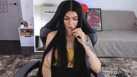 Snapshot of luckyrebel_ chatting on 02-18-26, 09:16 Monika online show from 02-18-26, 09:16