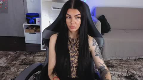 Snapshot of luckyrebel_ chatting on 07-01-26, 05:31 Monika online show from 07-01-26, 05:31