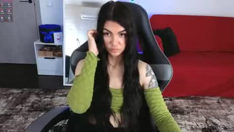 Snapshot of luckyrebel_ chatting on 07-10-26, 06:39 Monika online show from 07-10-26, 06:39