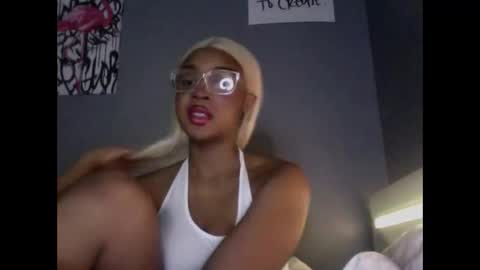 Snapshot of luckytonightx chatting on 02-01-26, 04:44 luckytonightx online show from 02-01-26, 04:44