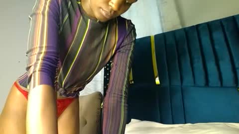 Snapshot of luckyy003 chatting on 01-12-26, 07:02 brielle online show from 01-12-26, 07:02