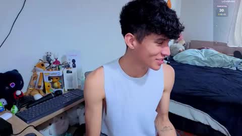 Lu Independent Model online show from 11-23-25, 09:14