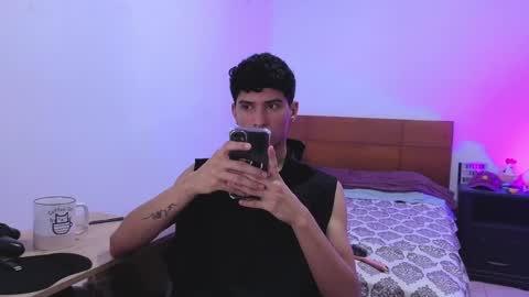 Lu Independent Model online show from 04-05-26, 03:26