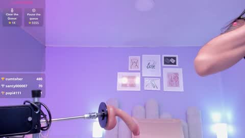 Lu online show from 10-04-25, 07:12