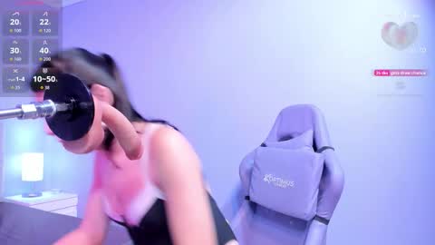 Lu online show from 10-18-25, 07:36