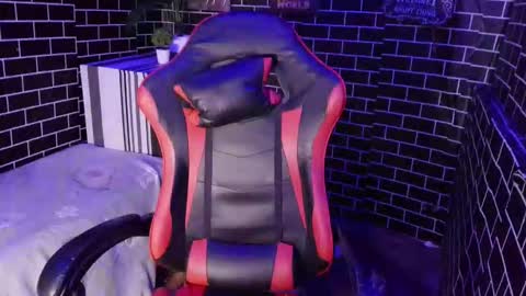 lucsin online show from 03-25-26, 11:27