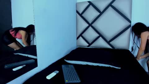 Snapshot of lucy__23 chatting on 09-10-25, 04:56 online show from 09-10-25, 04:56