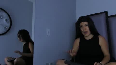 Snapshot of lucy__23 chatting on 09-15-25, 09:48 online show from 09-15-25, 09:48