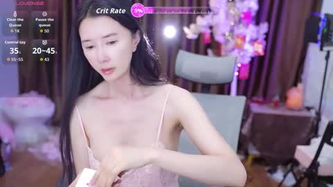 Lucy online show from 10-11-25, 12:32