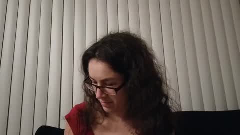 Lucy online show from 02-06-25, 01:43