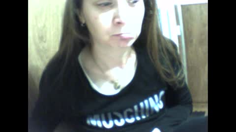 Snapshot of lucy_angel5 chatting on 01-26-25, 04:09 Lucy online show from 01-26-25, 04:09