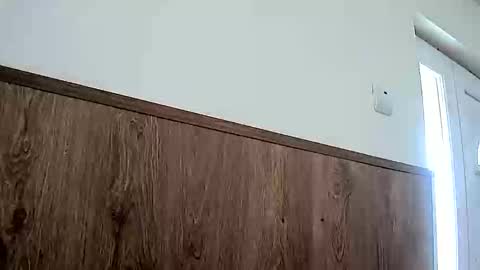 Snapshot of lucy_angel5 chatting on 02-19-25, 08:33 Lucy online show from 02-19-25, 08:33