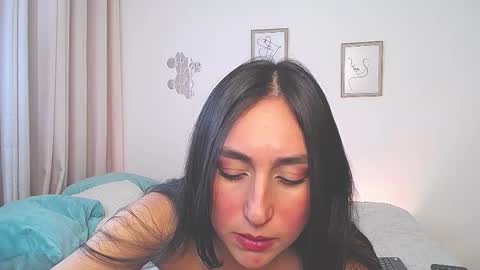 Lucia online show from 03-27-26, 12:49