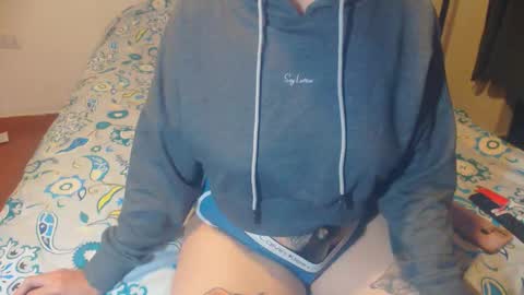 Lucia online show from 10-10-25, 11:37