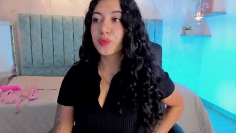 Lucy Greys online show from 06-23-26, 12:47