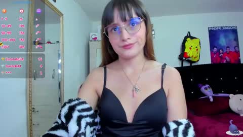 Snapshot of lucy_hess_ chatting on 02-27-25, 01:59 Lucy online show from 02-27-25, 01:59