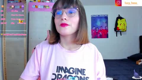 Snapshot of lucy_hess_ chatting on 10-21-25, 07:58 Lucy online show from 10-21-25, 07:58